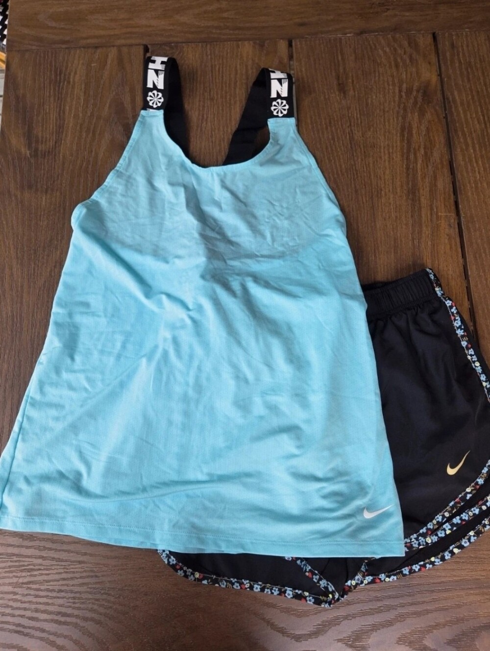 Nike Icon Clash Tank & Dri-FIT Running Shorts Set | Size Small